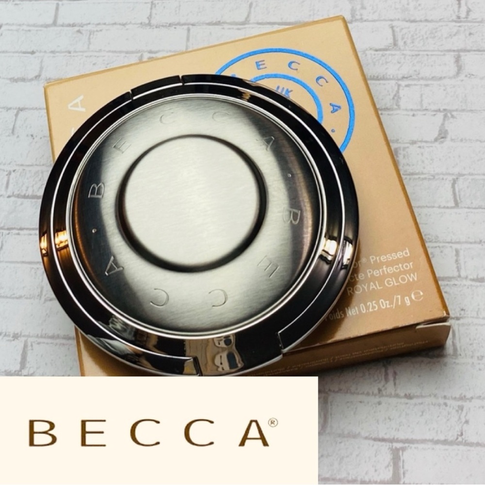 BRING BACK MEMORIES 
BECCA- GORGEOUS -⭐️G⭐️L⭐️O⭐️W⭐️